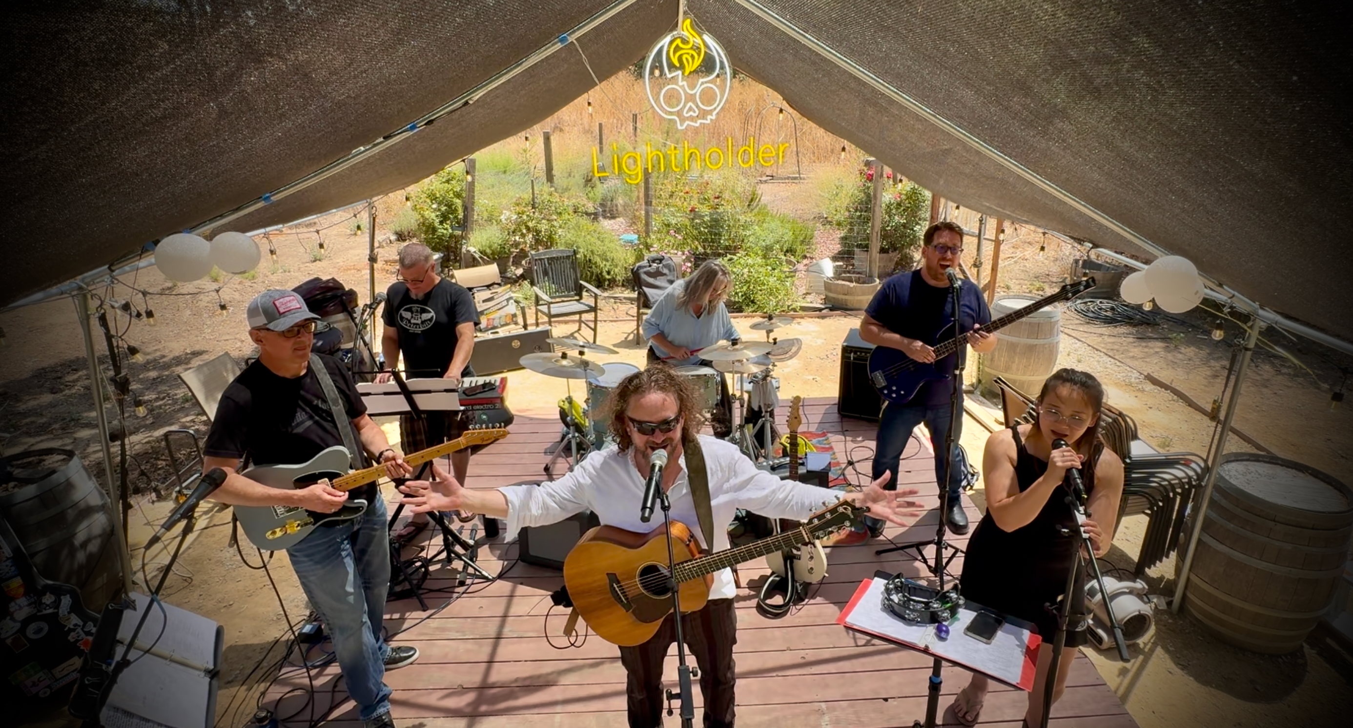 Lightholder Soul Band performing live