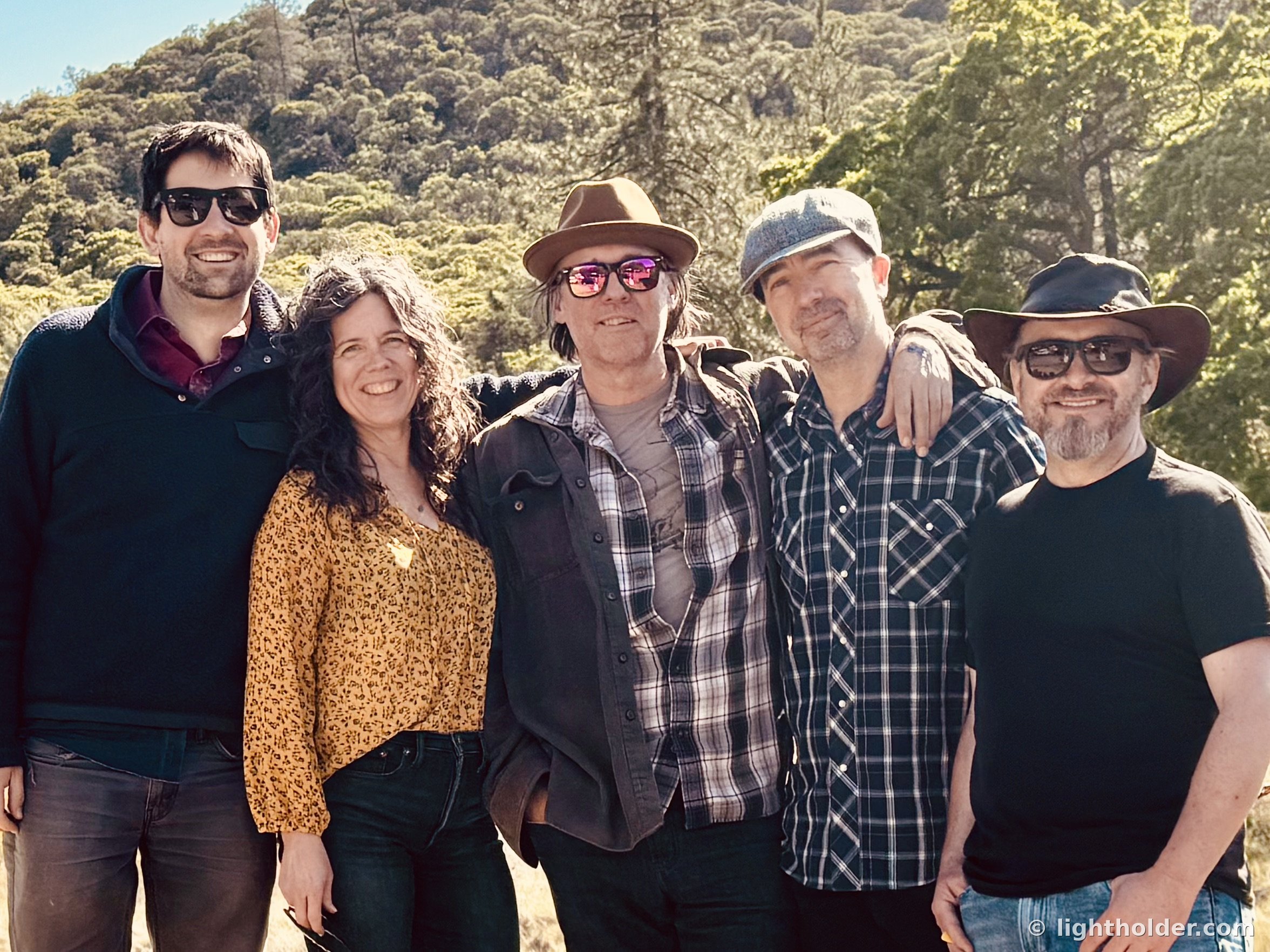 Michael McNevin, Dawn Ellerbeck, Seán Lightholder, Charlie La Mothe, and Phil Bennet are Michael McNevin and the Spokes