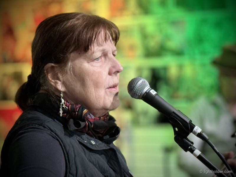 Juliet McDonald performing at Art Freak