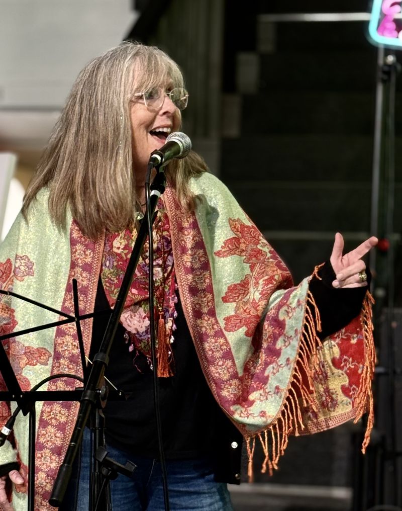 Sheryl Keller performing at Art Freak