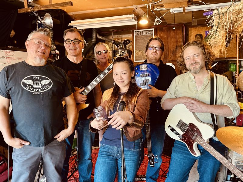 Photo of Lightholder Soul Band, Band