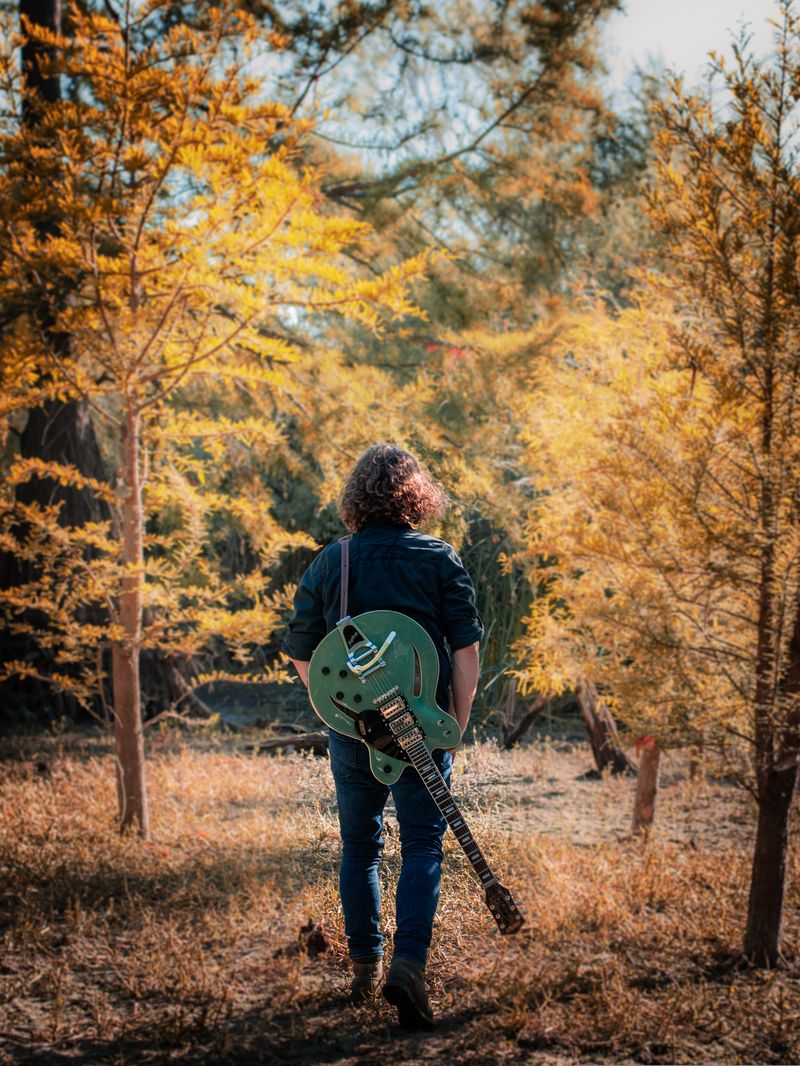 Photo of Seán Lightholder, musician and songwriter